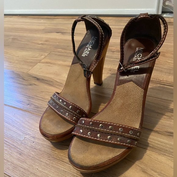 Michael Kors Sandal Heels - Picture 3 of 5